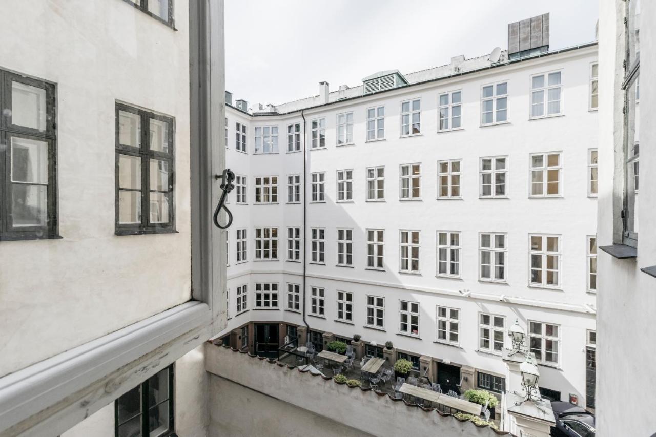 Large Apartment With Canal View In Central Cph City Kopenhagen Bagian luar foto