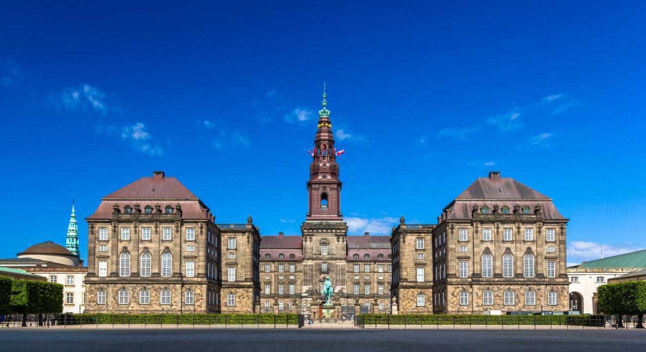 Large Apartment With Canal View In Central Cph City Kopenhagen Bagian luar foto