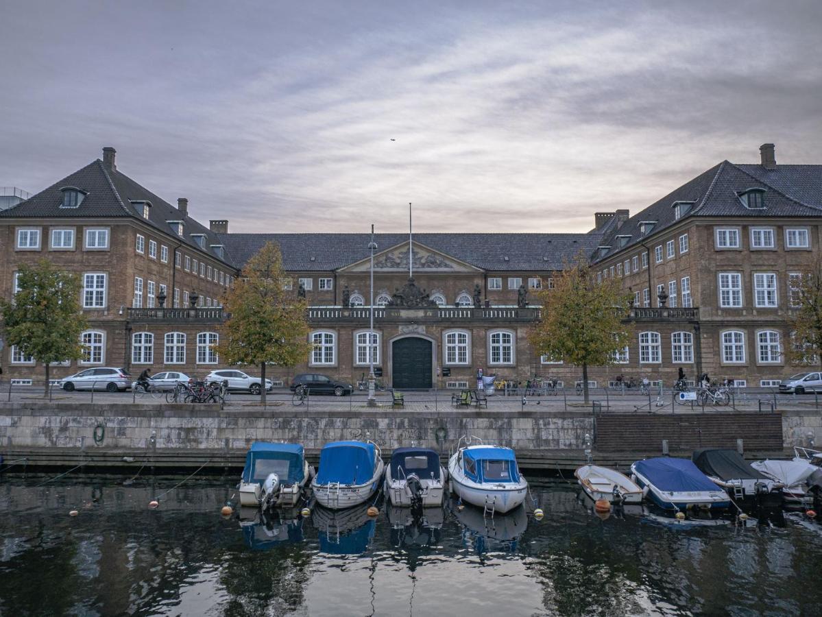 Large Apartment With Canal View In Central Cph City Kopenhagen Bagian luar foto
