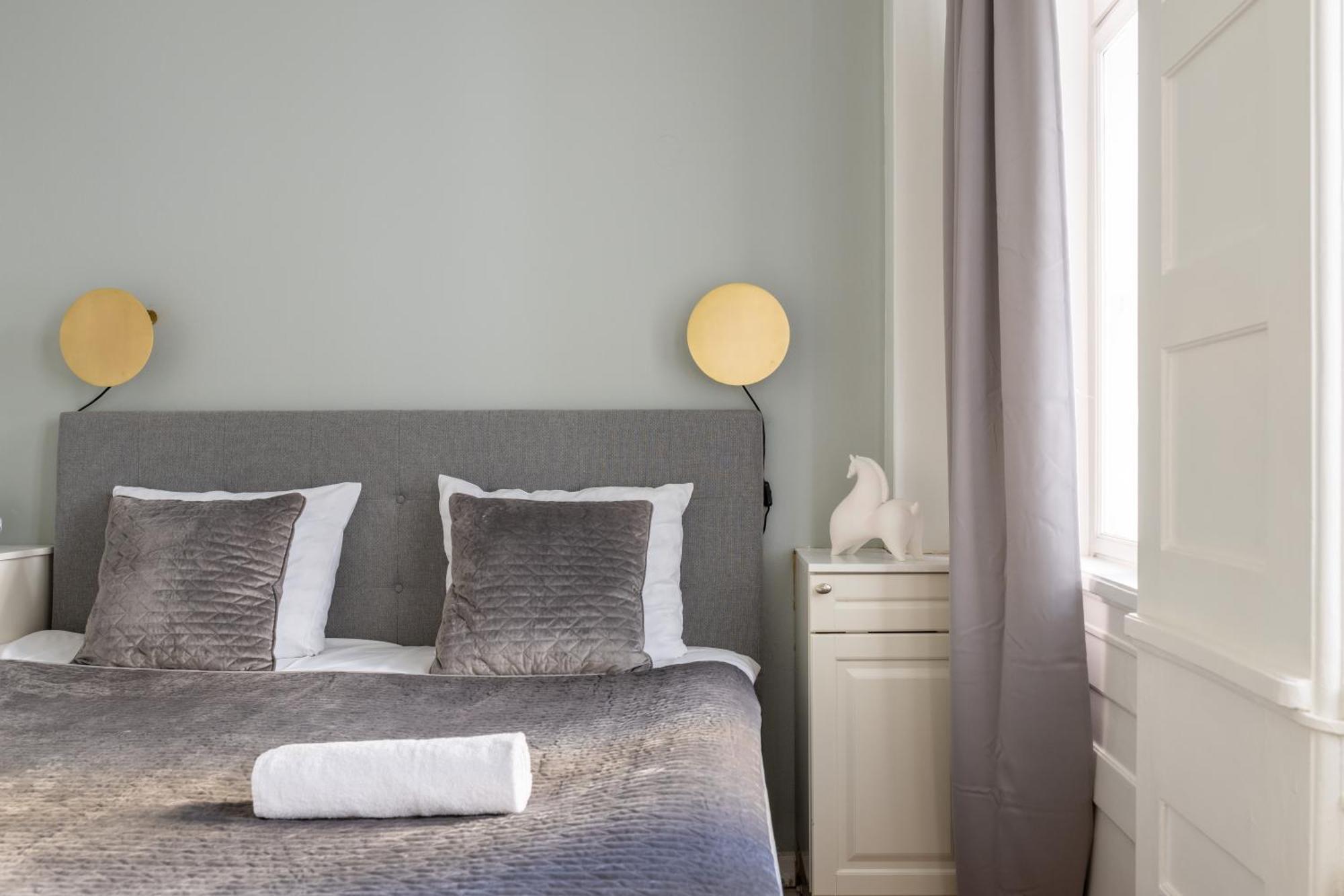 Large Apartment With Canal View In Central Cph City Kopenhagen Bagian luar foto