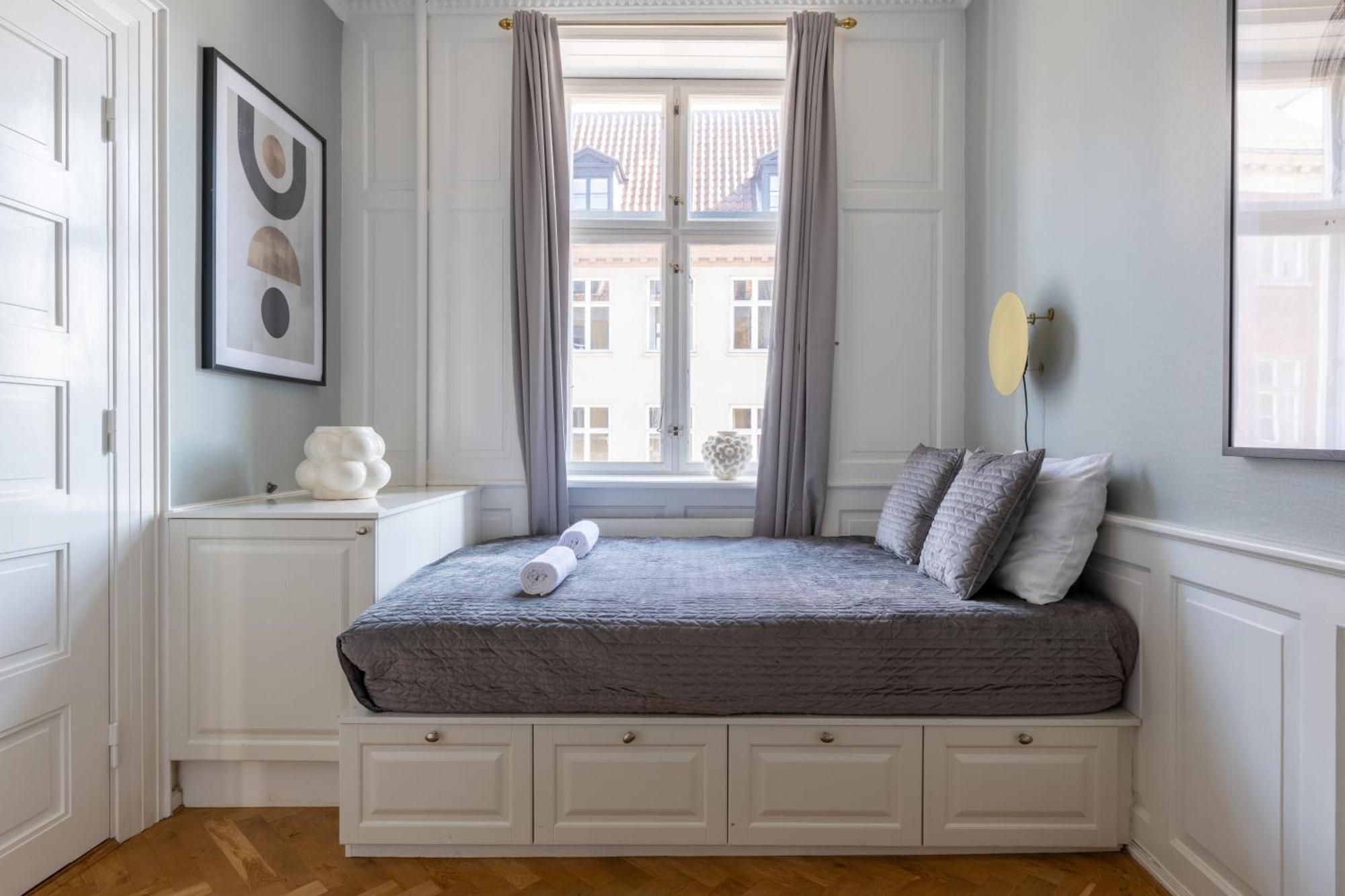 Large Apartment With Canal View In Central Cph City Kopenhagen Bagian luar foto
